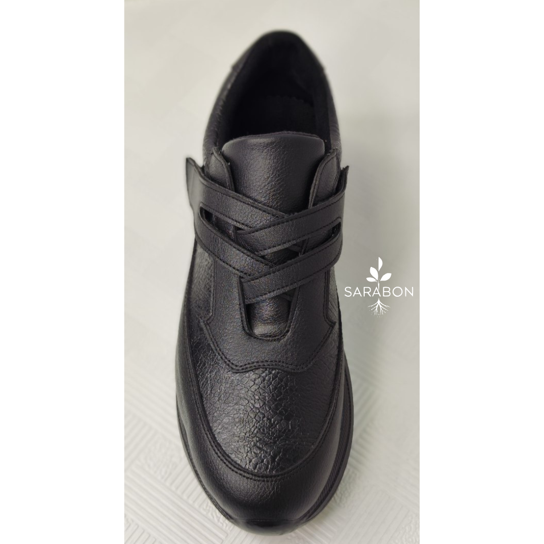 White Modern Sneakers Product Promotion Instagram Post (91) کفش طبی مدل تیارام