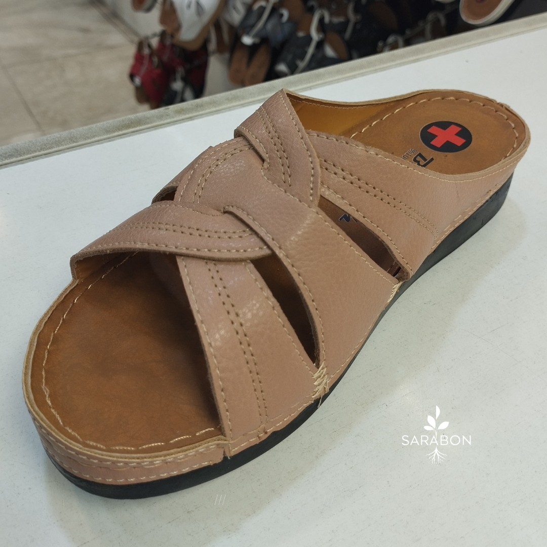 White Modern Sneakers Product Promotion Instagram Post (20) صندل طبی زنانه مدل شکوه