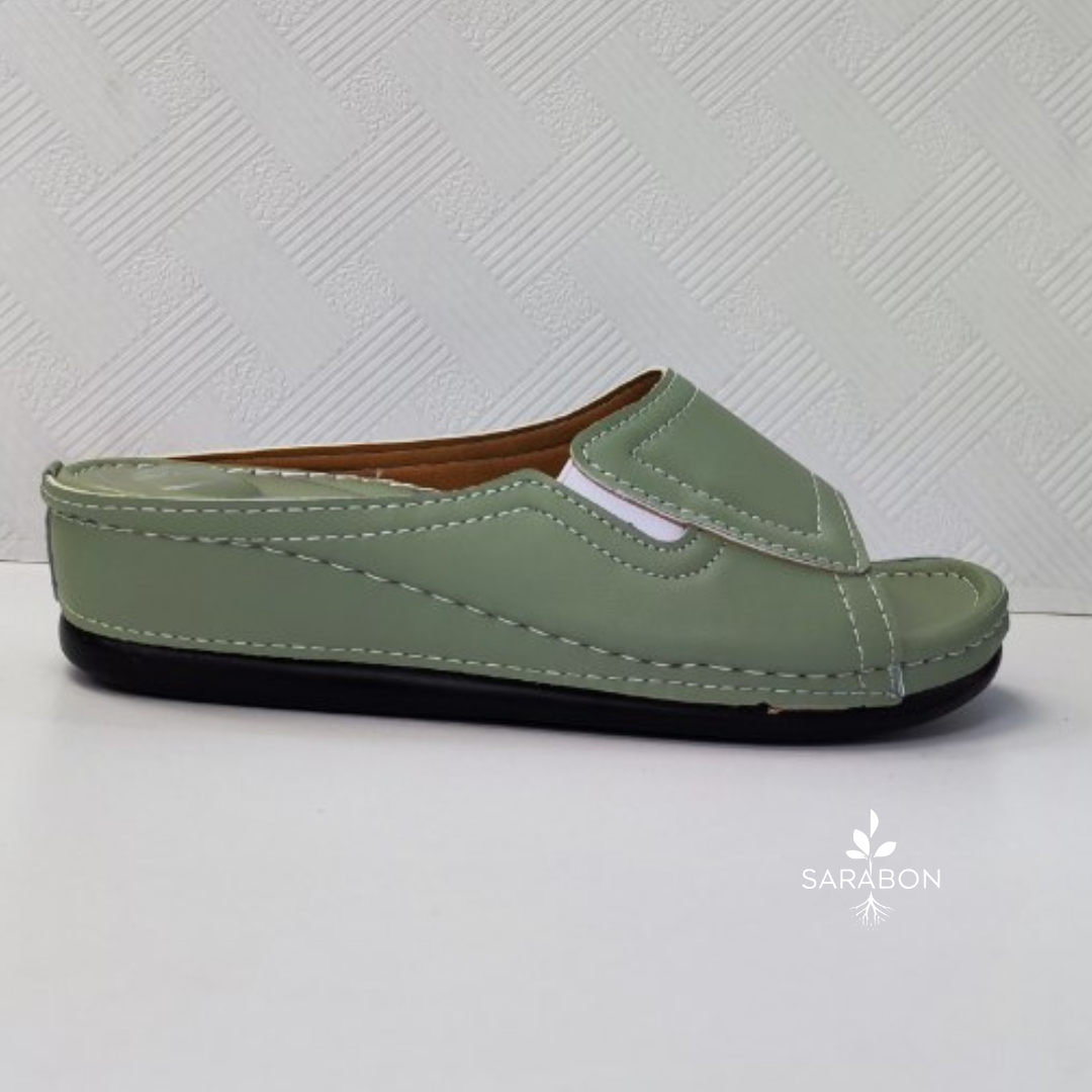 White Modern Sneakers Product Promotion Instagram Post (39) White Modern Sneakers Product Promotion Instagram Post 39