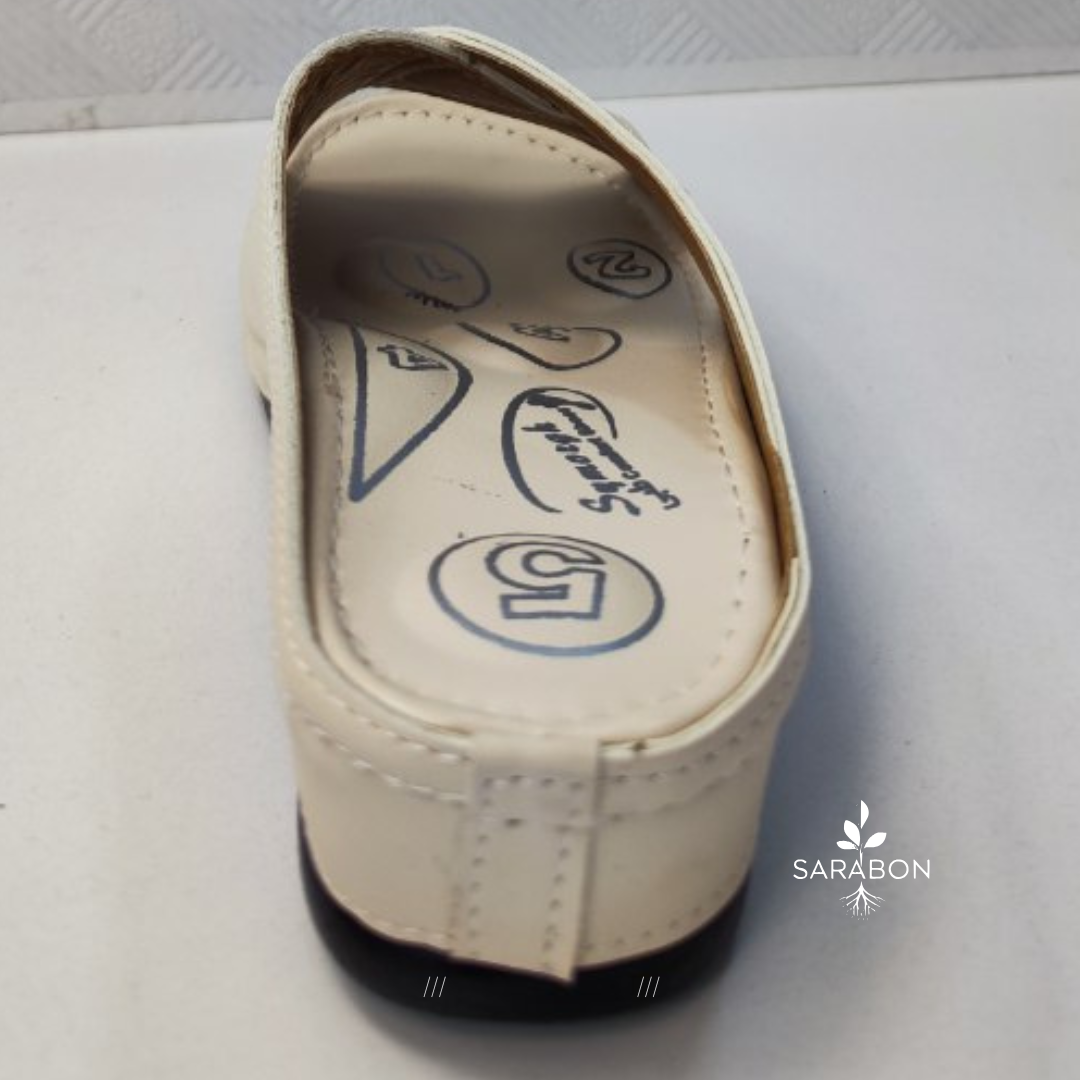 White Modern Sneakers Product Promotion Instagram Post (43) White Modern Sneakers Product Promotion Instagram Post 43