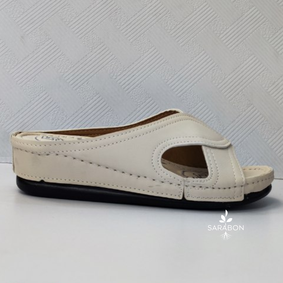 White Modern Sneakers Product Promotion Instagram Post (46) White Modern Sneakers Product Promotion Instagram Post 46