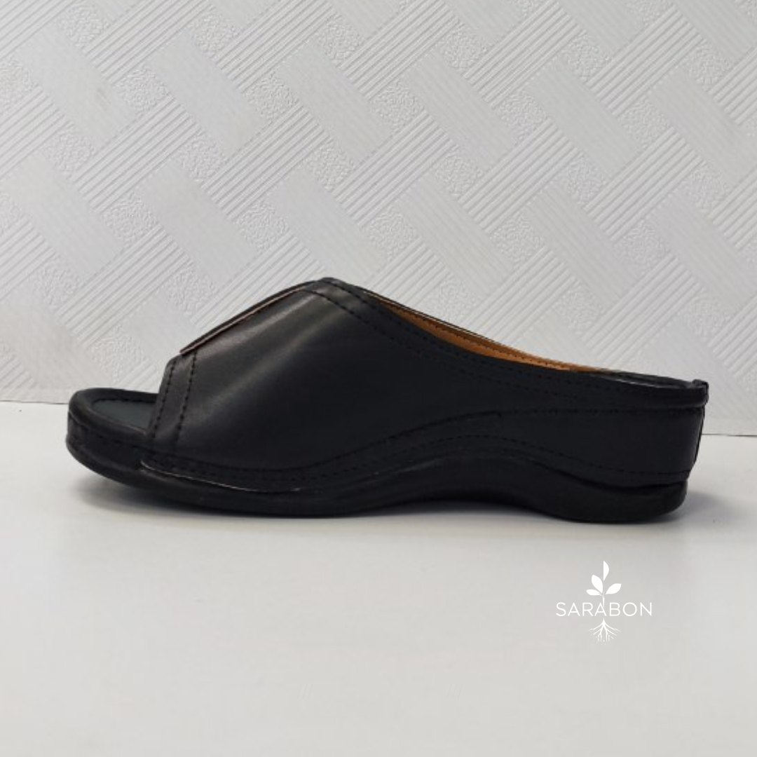 White Modern Sneakers Product Promotion Instagram Post (48) White Modern Sneakers Product Promotion Instagram Post 48