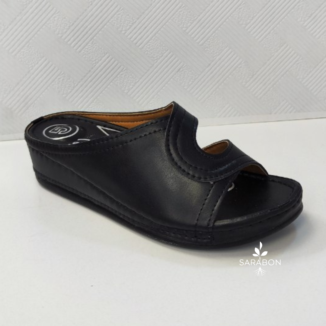 White Modern Sneakers Product Promotion Instagram Post (59) White Modern Sneakers Product Promotion Instagram Post 59