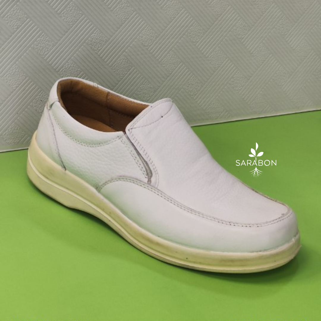White Modern Sneakers Product Promotion Instagram Post (72) کفش طبی مردانه کد ۲۰۱۸