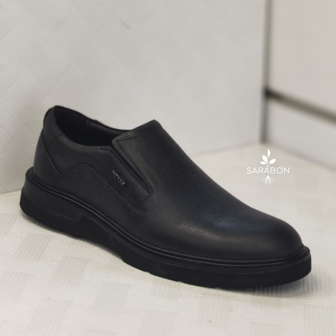 White Modern Sneakers Product Promotion Instagram Post (73) کفش طبی مردانه کد ۴۴۱